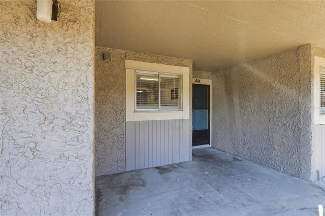 6308 NEWTOWN CIRCLE 8A3, Tampa, FL 33615