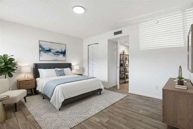 6308 NEWTOWN CIRCLE 8A3, Tampa, FL 33615