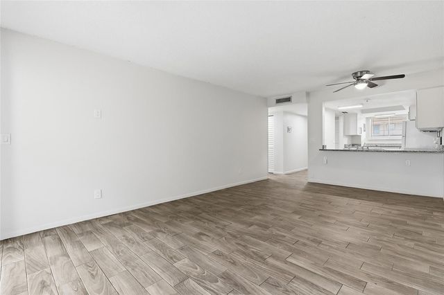 6308 NEWTOWN CIRCLE 8A3, Tampa, FL 33615