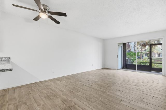 6308 NEWTOWN CIRCLE 8A3, Tampa, FL 33615