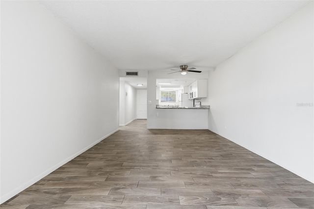 6308 NEWTOWN CIRCLE 8A3, Tampa, FL 33615