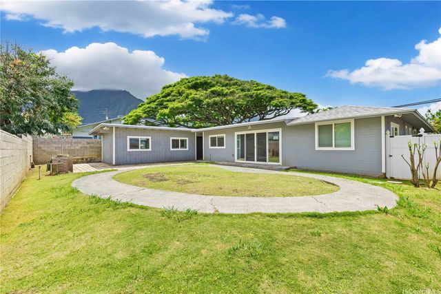 45-446 Kaneohe Bay Drive, Kaneohe, HI 96744