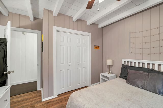 24 Whippoorwill Lane, Bedford, NH 03110