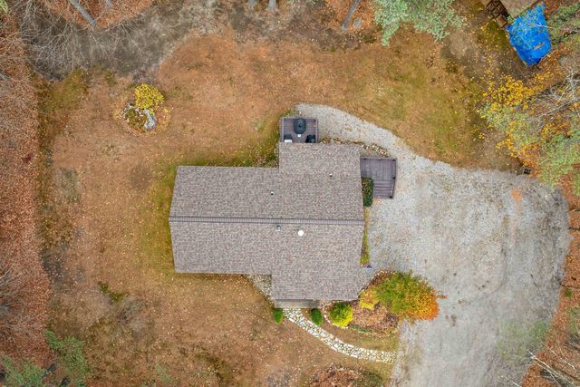 24 Whippoorwill Lane, Bedford, NH 03110