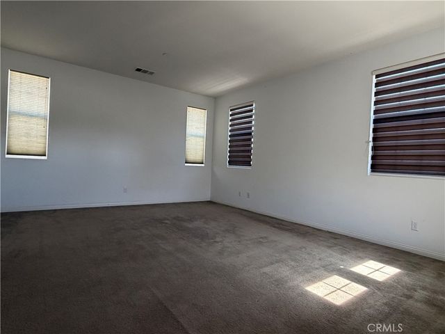6055 Snapdragon, Eastvale, CA 92880