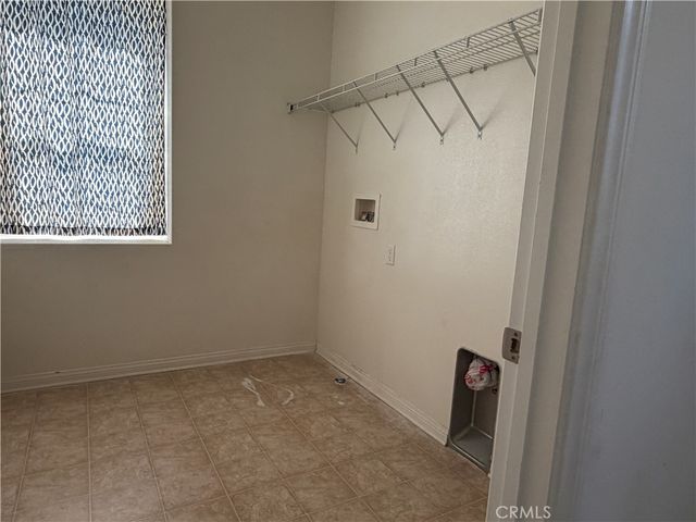 6055 Snapdragon, Eastvale, CA 92880