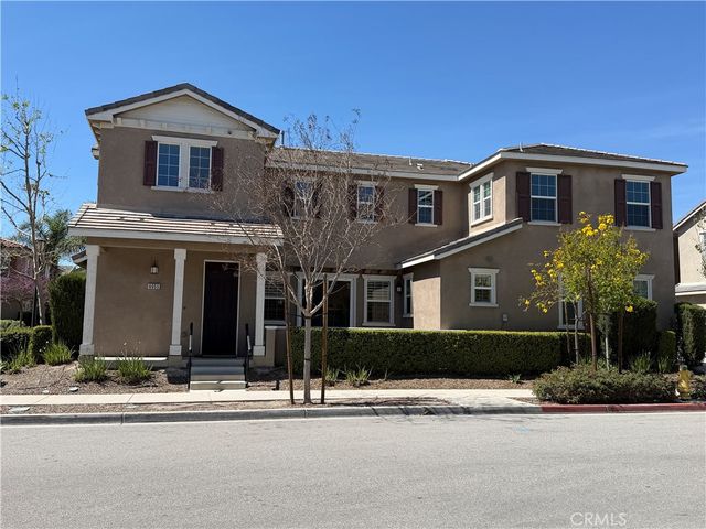 6055 Snapdragon, Eastvale, CA 92880