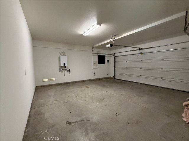 6055 Snapdragon, Eastvale, CA 92880