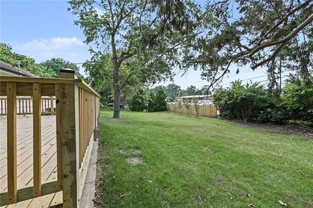 3515 W 93rd Street, Leawood, KS 66206