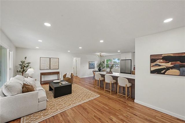 3515 W 93rd Street, Leawood, KS 66206