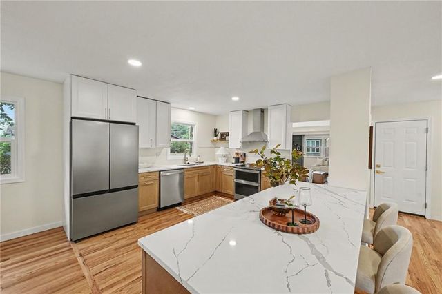 3515 W 93rd Street, Leawood, KS 66206