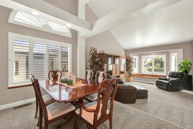 590 Laramie Way, Vacaville, CA 95688