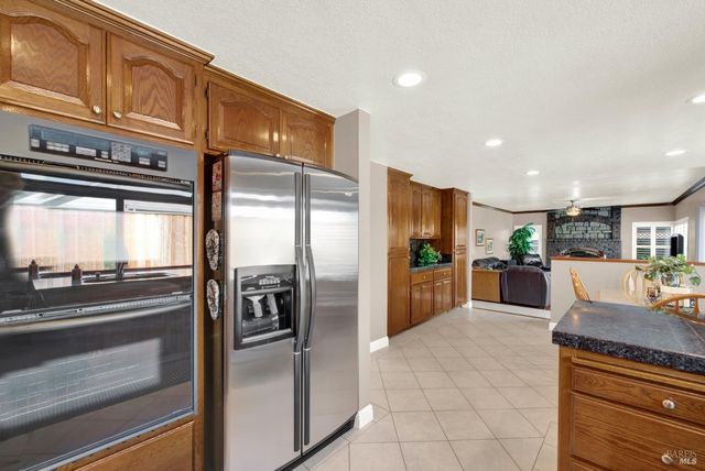 590 Laramie Way, Vacaville, CA 95688