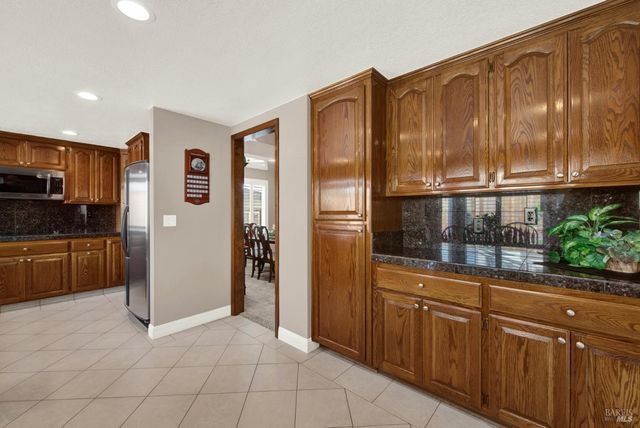 590 Laramie Way, Vacaville, CA 95688