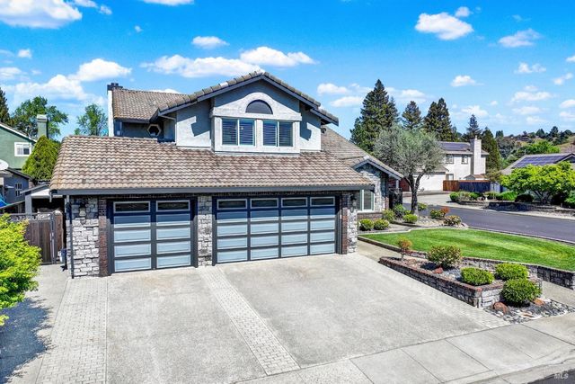 590 Laramie Way, Vacaville, CA 95688