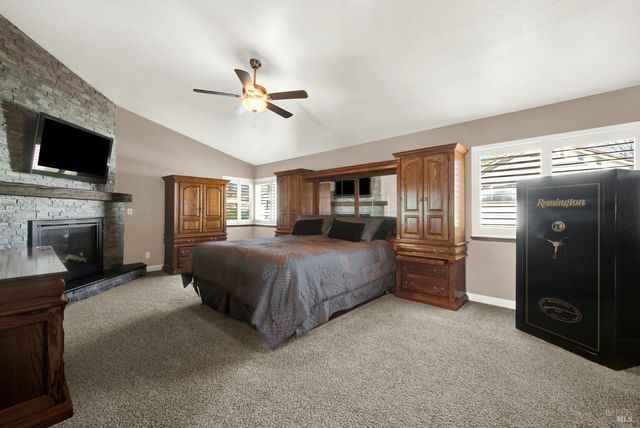 590 Laramie Way, Vacaville, CA 95688