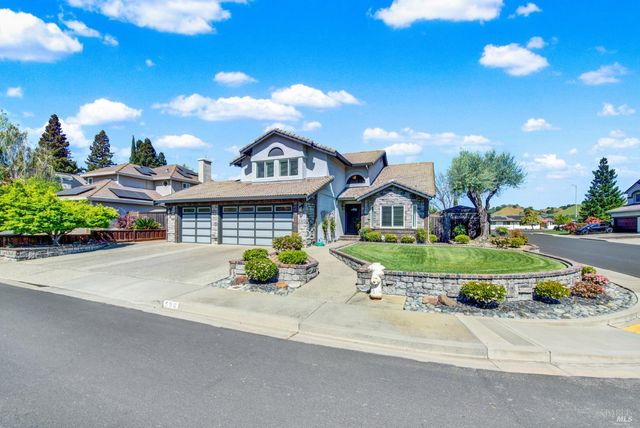 590 Laramie Way, Vacaville, CA 95688