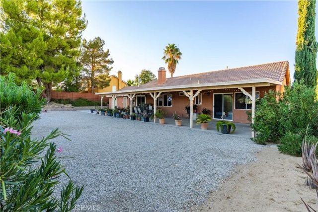 5370 E Avenue T10, Palmdale, CA 93552