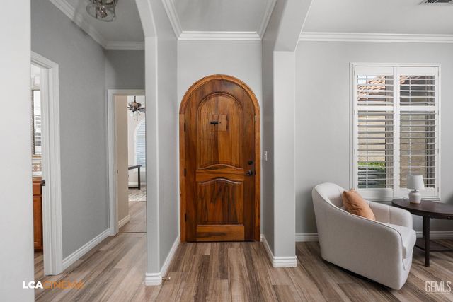 13615 Foyers Falls Drive, Bakersfield, CA 93314