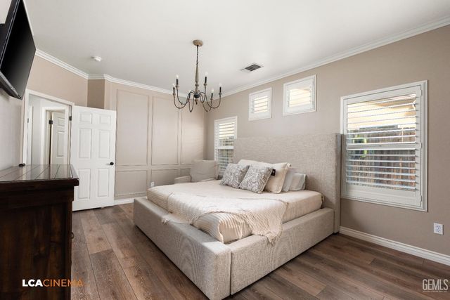 13615 Foyers Falls Drive, Bakersfield, CA 93314