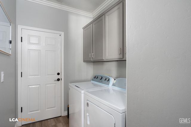 13615 Foyers Falls Drive, Bakersfield, CA 93314