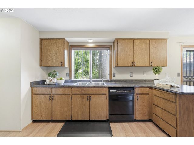 23047 Sw Saint Charles Way, Sherwood, OR 97140