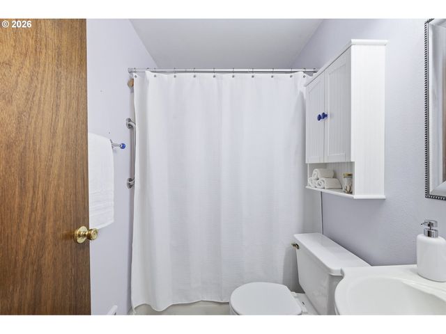 23047 Sw Saint Charles Way, Sherwood, OR 97140