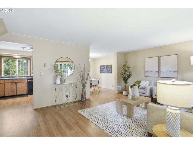23047 Sw Saint Charles Way, Sherwood, OR 97140