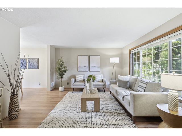 23047 Sw Saint Charles Way, Sherwood, OR 97140
