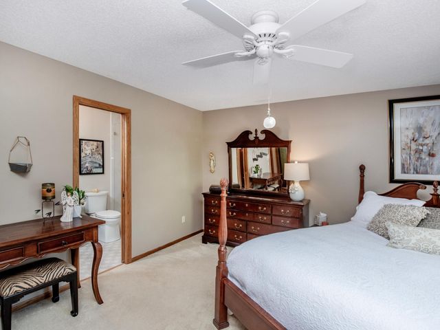 493 Sterling Street S, Maplewood, MN 55119