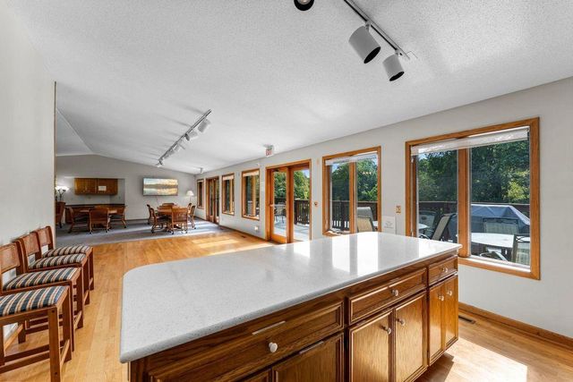 493 Sterling Street S, Maplewood, MN 55119