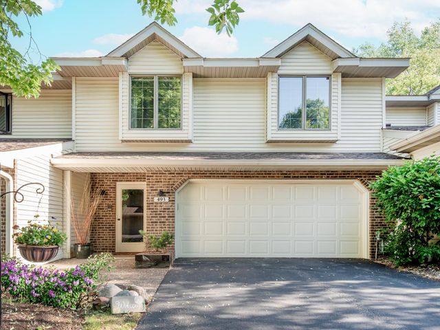 493 Sterling Street S, Maplewood, MN 55119