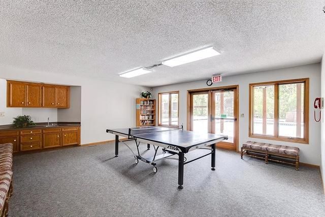 493 Sterling Street S, Maplewood, MN 55119