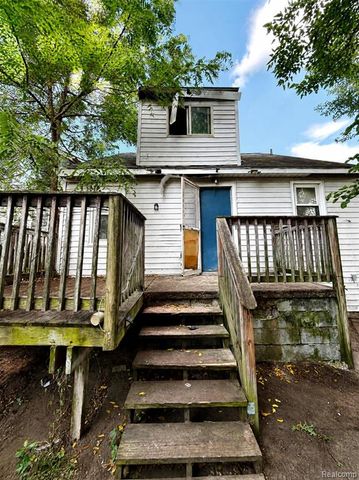 2704 2nd Street, Westland, MI 48186