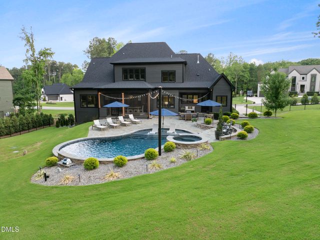 8616 Bishop Pine Lane, Wake Forest, NC 27587