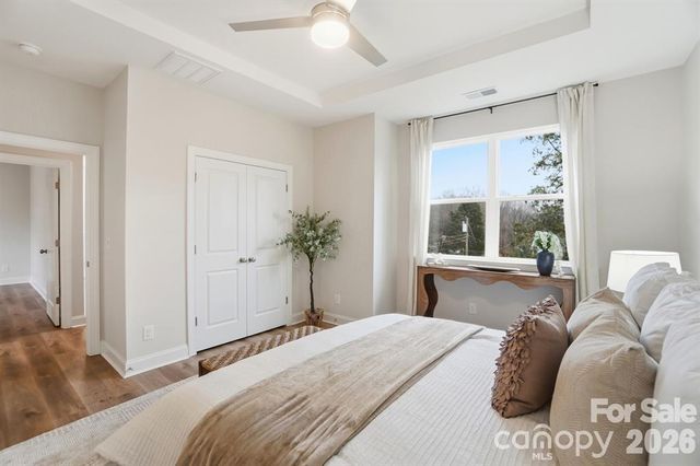 8929 Sharonbrook Drive, Charlotte, NC 28210