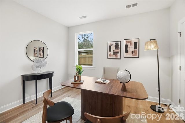 8929 Sharonbrook Drive, Charlotte, NC 28210