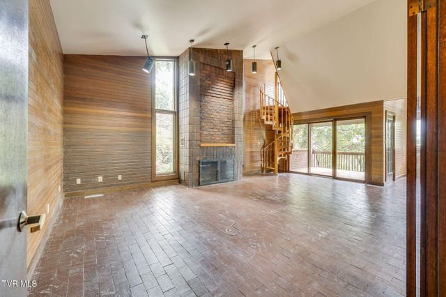 3508 Honeywood Drive, Johnson City, TN 37604