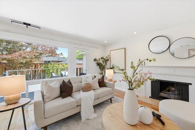 402 Stephen Road, San Mateo, CA 94403