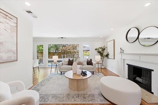 402 Stephen Road, San Mateo, CA 94403