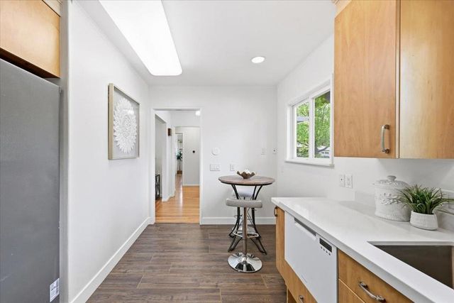 402 Stephen Road, San Mateo, CA 94403