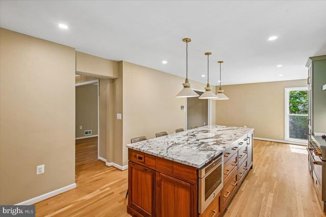 1710 CHESTERFORD WAY, Mclean, VA 22101