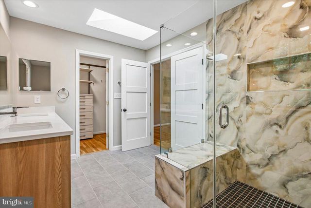 1710 CHESTERFORD WAY, Mclean, VA 22101