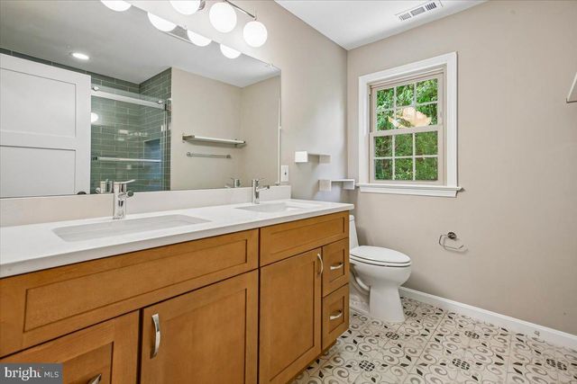 1710 CHESTERFORD WAY, Mclean, VA 22101