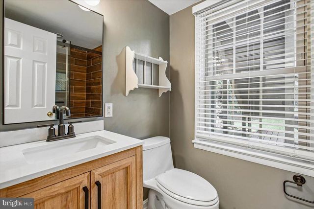 1710 CHESTERFORD WAY, Mclean, VA 22101