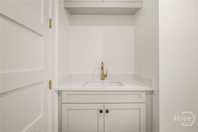 440 Geo Meyer Avenue 4, Savannah, GA 31401