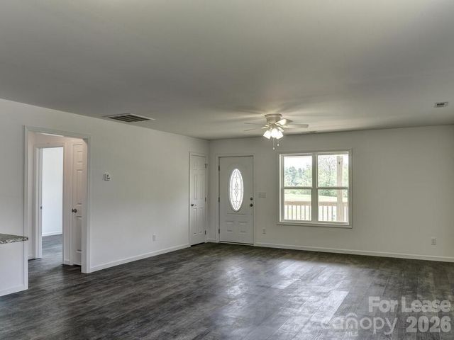 261 Quinn Hill Lane 91, Mars Hill, NC 28754