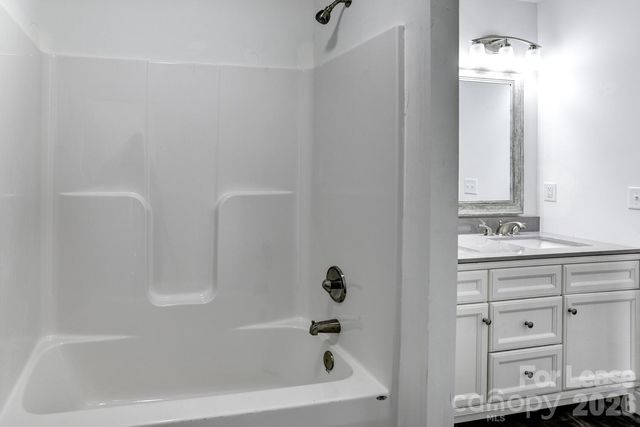 261 Quinn Hill Lane 91, Mars Hill, NC 28754