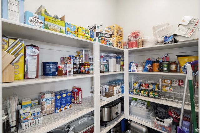 3071 S OLIVEWOOD LN, St. George, UT 84790