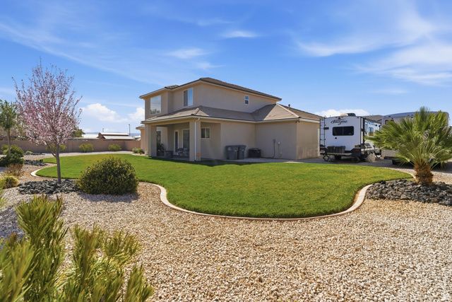 3071 S OLIVEWOOD LN, St. George, UT 84790